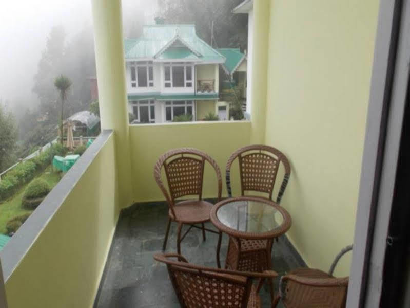 Central Nirvana Darjeeling  Extérieur photo