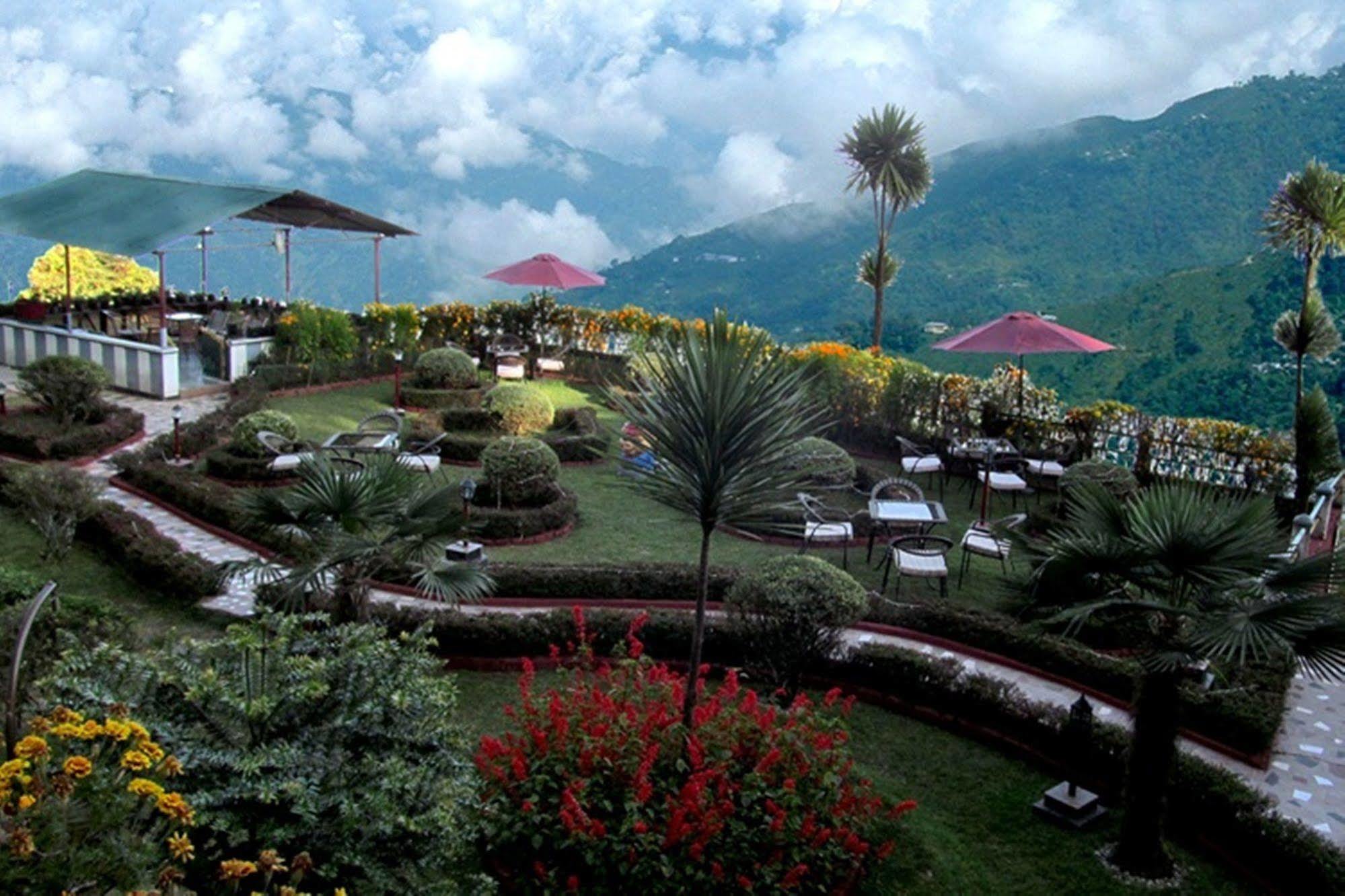 Central Nirvana Darjeeling  Extérieur photo
