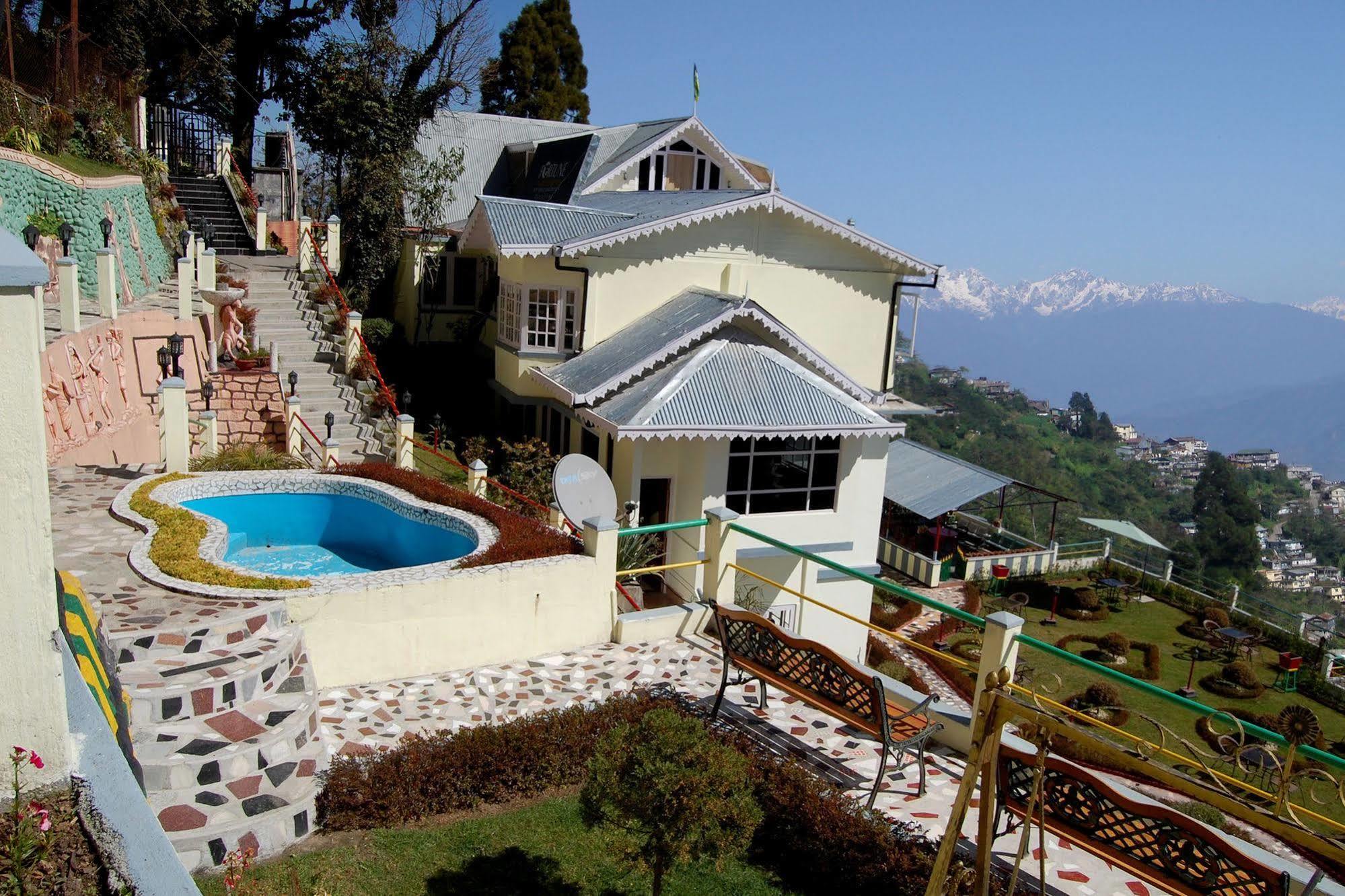 Central Nirvana Darjeeling  Extérieur photo