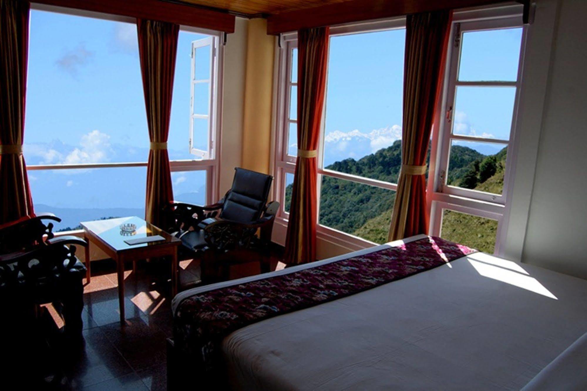 Central Nirvana Darjeeling  Extérieur photo