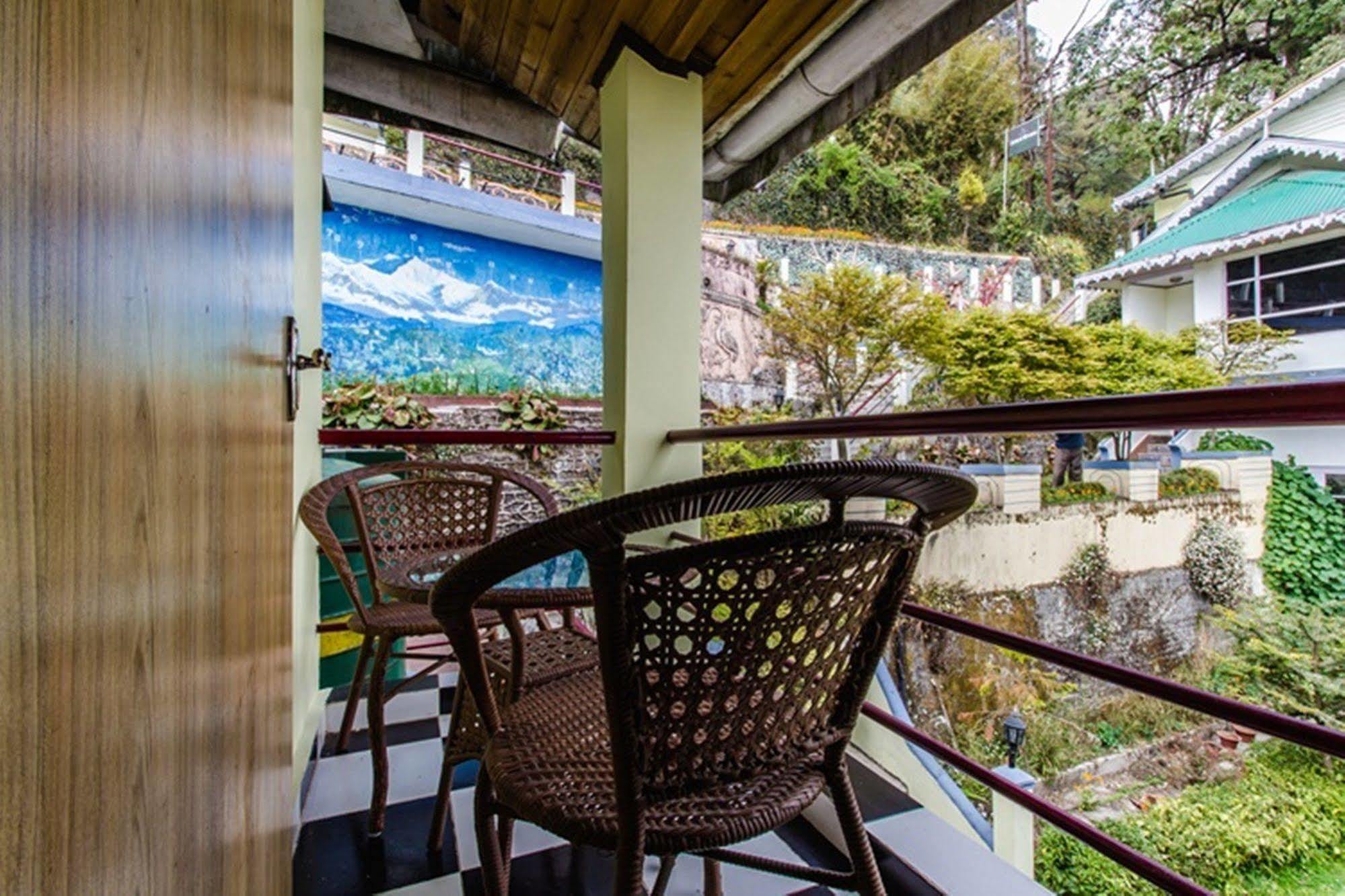 Central Nirvana Darjeeling  Extérieur photo