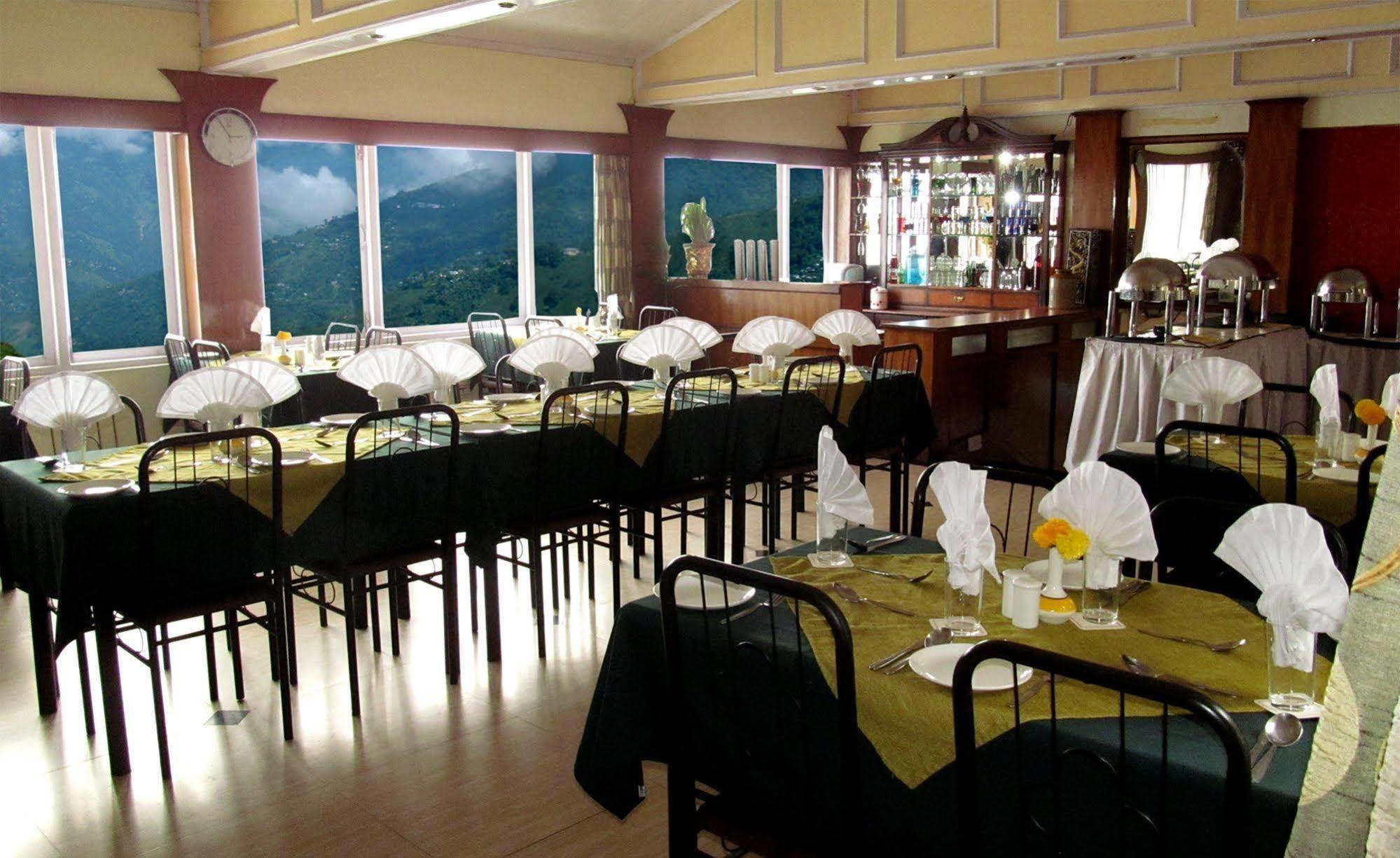 Central Nirvana Darjeeling  Extérieur photo